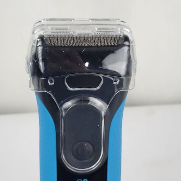 Braun Series 3 ProSkin 3040s Wet & Dry Shaver with Charging Cord USED - Picture 9 of 11